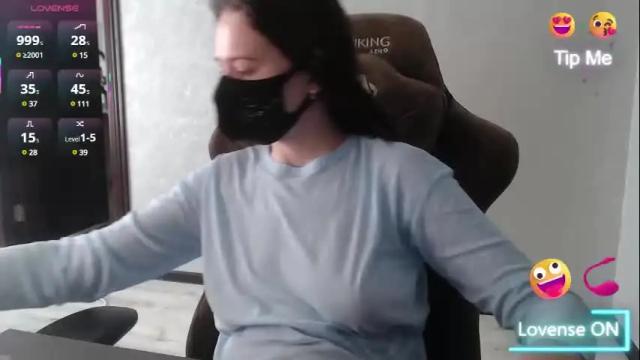 Image 2 of m00n8kiki Stream on Chaturbate on 3 months ago