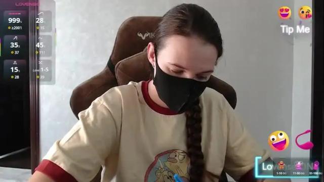 Image 2 of m00n8kiki Stream on Chaturbate on 3 months ago