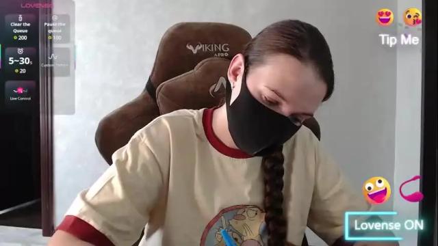 Image 3 of m00n8kiki Stream on Chaturbate on 3 months ago