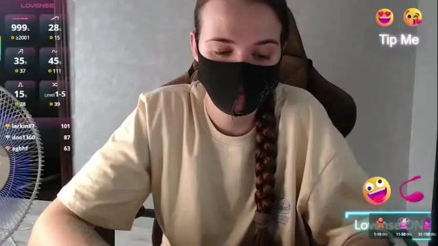 Image 4 of m00n8kiki Stream on Chaturbate on 3 months ago
