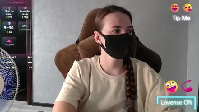 Image 7 of m00n8kiki Stream on Chaturbate on 3 months ago