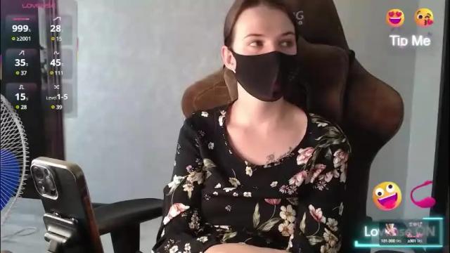 Image 11 of m00n8kiki Stream on Chaturbate on 3 months ago