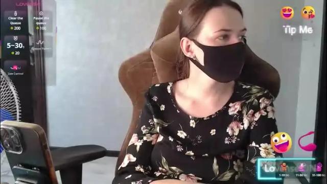 Image 3 of m00n8kiki Stream on Chaturbate on 3 months ago