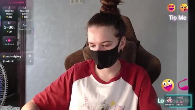 Image 12 of m00n8kiki Stream on Chaturbate on 3 months ago