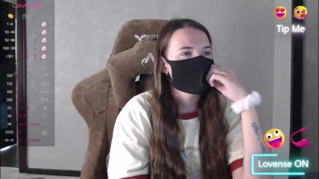 Image 10 of m00n8kiki Stream on Chaturbate on 2 months ago