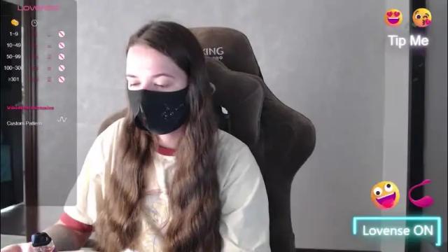 Image 7 of m00n8kiki Stream on Chaturbate on 2 months ago