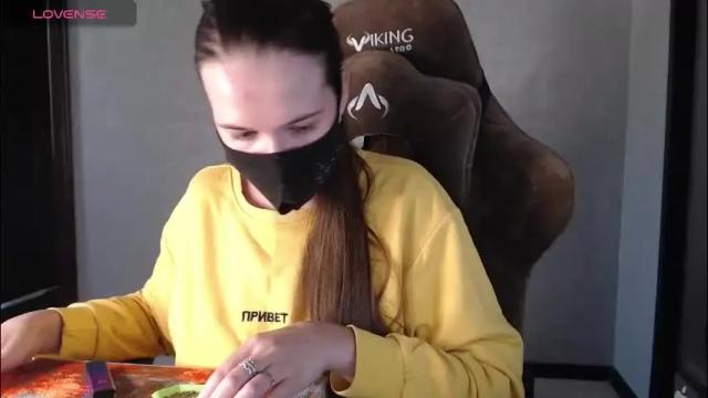 Image 11 of m00n8kiki Stream on Chaturbate on 1 month ago
