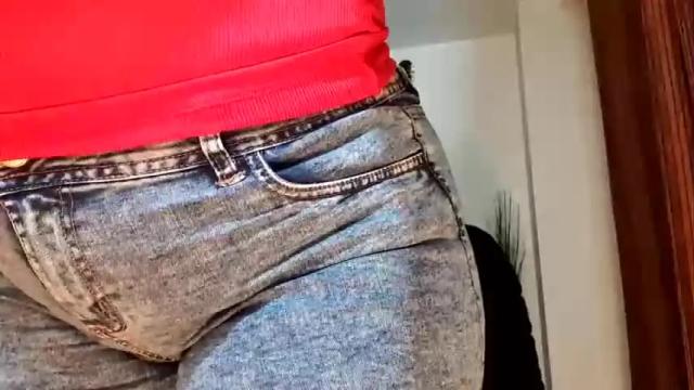 Image 6 of m0ms_place Stream on Chaturbate on 15 months ago