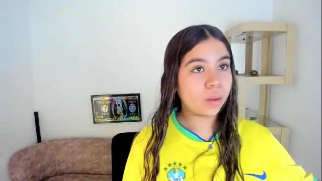 Image 2 of m1lk_choc Stream on Chaturbate on 1 month ago
