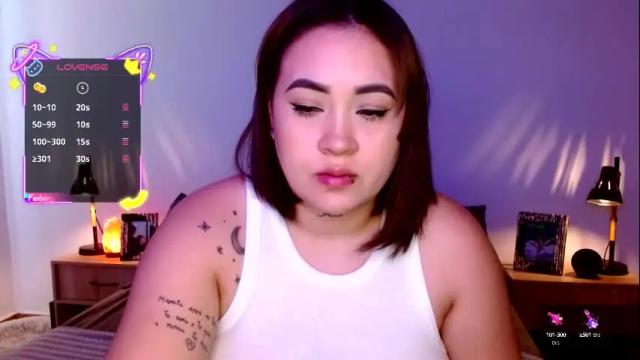 Image 4 of m33li Stream on Chaturbate on 11 days ago