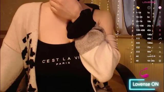 Image 12 of m_u_a_h Stream on Chaturbate on 25 days ago