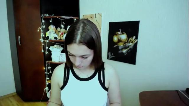 Image 11 of m_vikki Stream on Chaturbate on 1 month ago