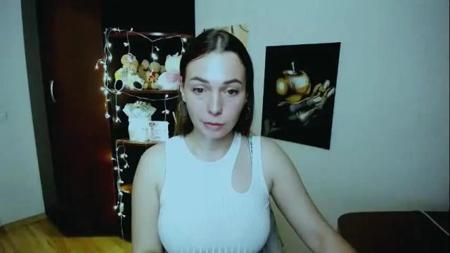 Image 2 of m_vikki Stream on Chaturbate on 1 month ago