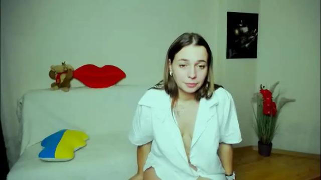 Image 4 of m_vikki Stream on Chaturbate on 2 months ago