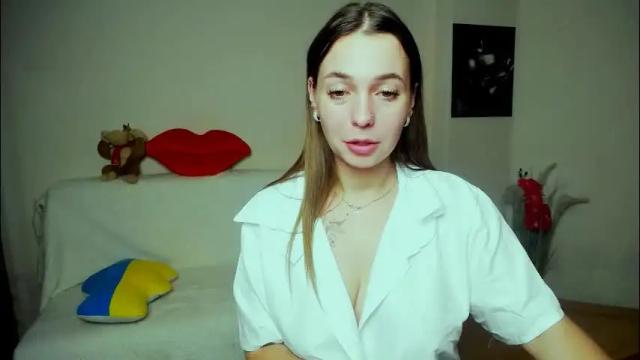 Image 8 of m_vikki Stream on Chaturbate on 2 months ago