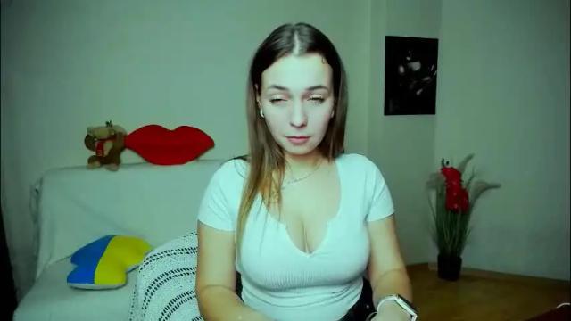 Image 2 of m_vikki Stream on Chaturbate on 2 months ago