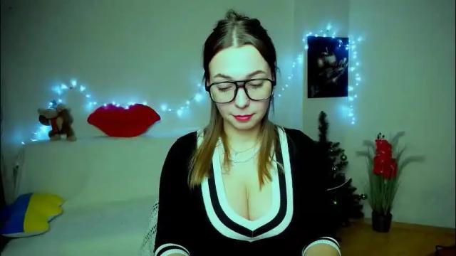 Image 12 of m_vikki Stream on Chaturbate on 25 days ago