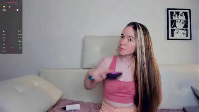 Image 3 of maay_flowers Stream on Chaturbate on 5 days ago