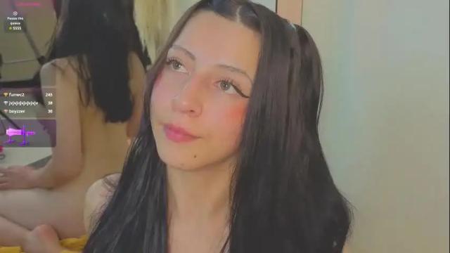 Image 7 of mabel_mjs Stream on Chaturbate on 22 days ago