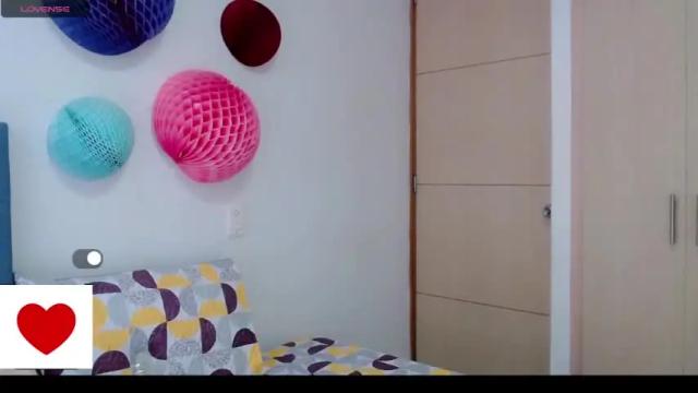Image 10 of macarena_conde Stream on Chaturbate on 14 months ago