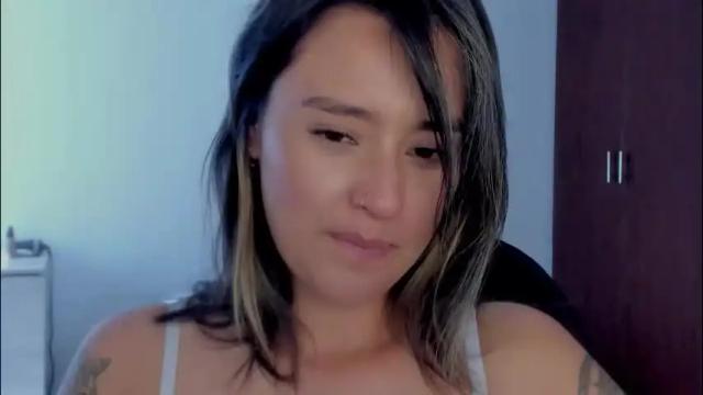 Image 3 of macarenax Stream on Chaturbate on 1 month ago