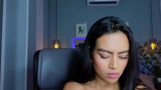 Thumbnail 1, macey_elliot's Stream at Chaturbate, 18 months ago