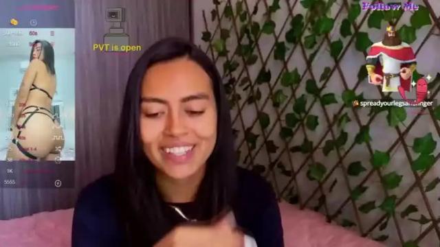 Image 3 of macey_elliot Stream on Chaturbate on 16 months ago
