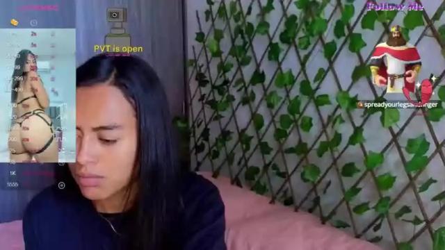 Image 4 of macey_elliot Stream on Chaturbate on 16 months ago