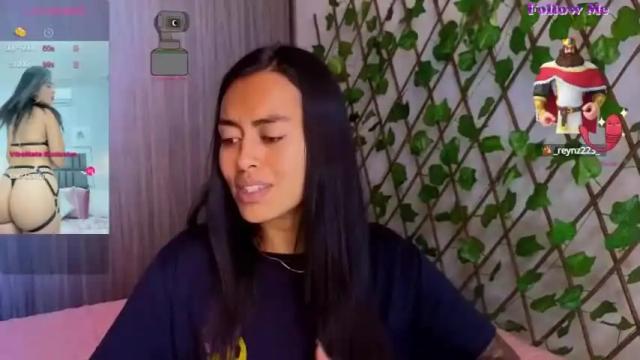 Image 8 of macey_elliot Stream on Chaturbate on 16 months ago