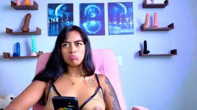 Image 3 of macey_hairy Stream on Chaturbate on 13 months ago