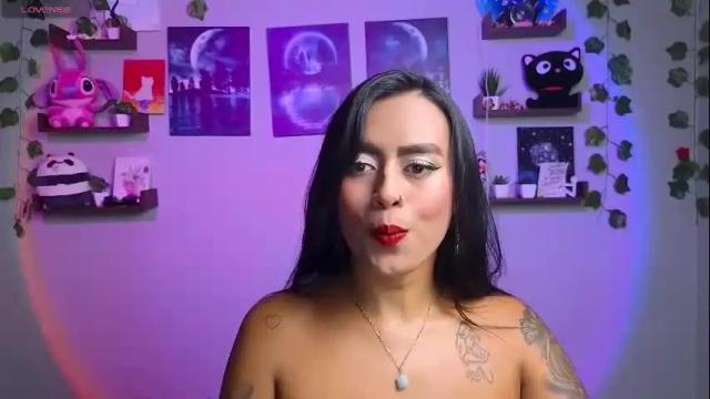 Image 2 of macey_hairy Stream on Chaturbate on 1 month ago