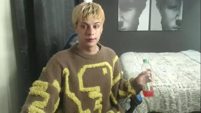 Image 2 of machissex Stream on Chaturbate on 2 months ago