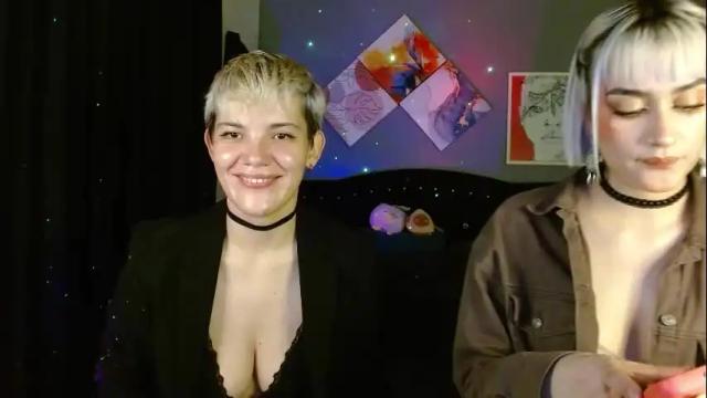 Image 6 of mackenziemoon Stream on Chaturbate on 1 month ago
