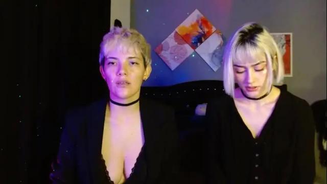 Image 11 of mackenziemoon Stream on Chaturbate on 25 days ago