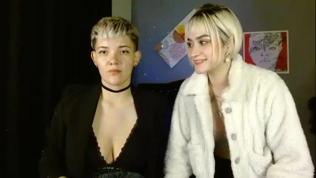 Image 2 of mackenziemoon Stream on Chaturbate on 13 days ago