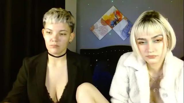 Image 8 of mackenziemoon Stream on Chaturbate on 13 days ago