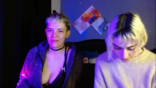 Image 7 of mackenziemoon Stream on Chaturbate on 6 days ago