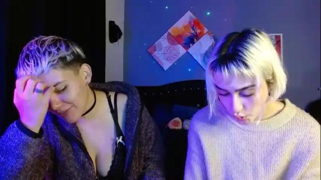 Image 8 of mackenziemoon Stream on Chaturbate on 6 days ago