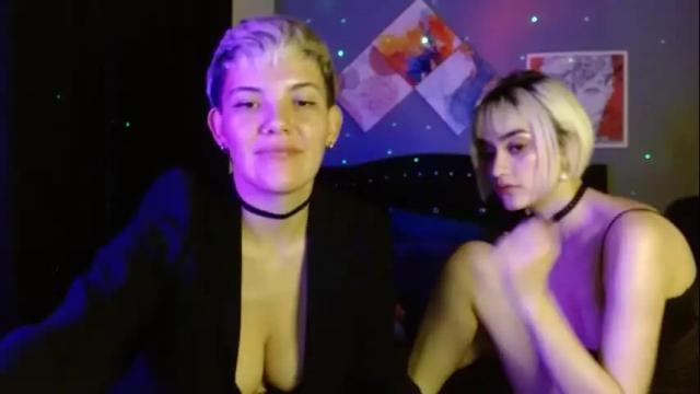 Image 8 of mackenziemoon Stream on Chaturbate on 3 days ago