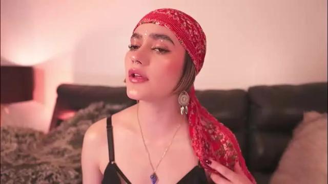 Image 2 of mackenziemoon Stream on Chaturbate on 1 month ago