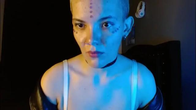 Image 10 of mackenziemoon Stream on Chaturbate on 1 month ago