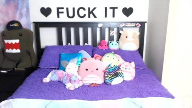 Thumbnail 1, mackenziewolfe's Stream at Chaturbate, 1 month ago