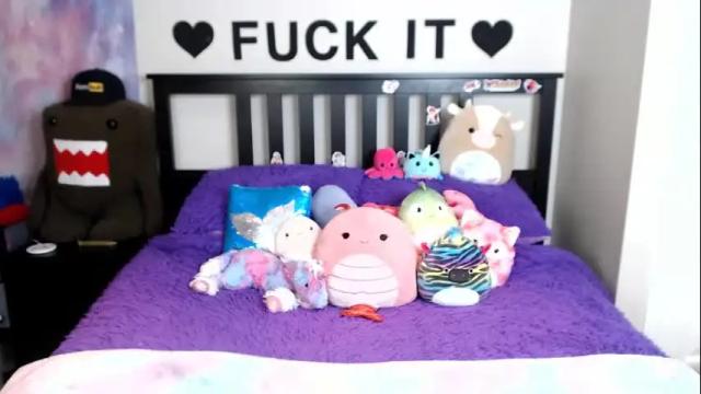 Thumbnail 1, mackenziewolfe's Stream at Chaturbate, 1 month ago