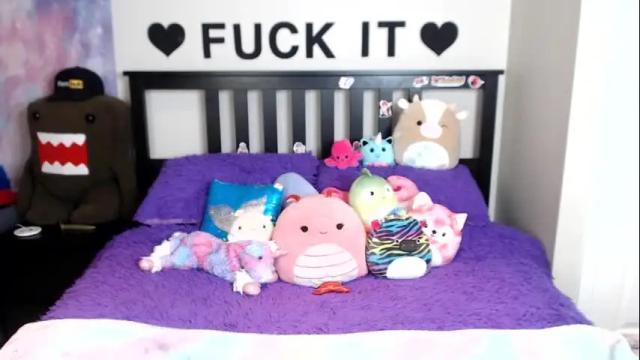 Thumbnail 1, mackenziewolfe's Stream at Chaturbate, 1 month ago