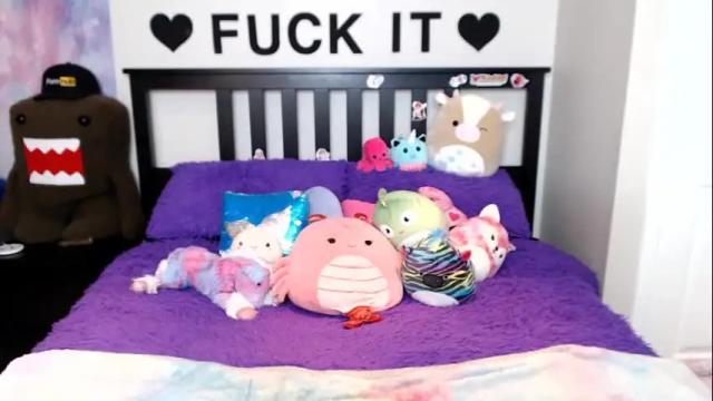 Image 7 of mackenziewolfe Stream on Chaturbate on 1 month ago