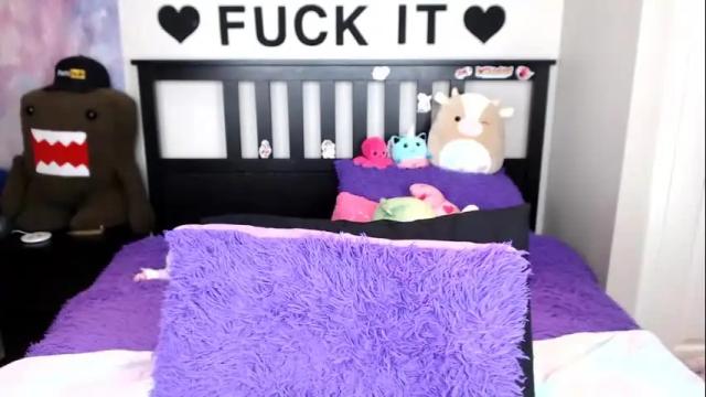 Thumbnail 2, mackenziewolfe's Stream at Chaturbate, 1 month ago