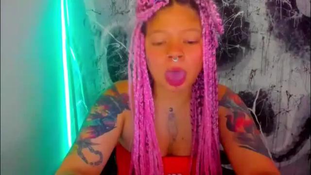 Image 2 of madam_sativa Stream on Chaturbate on 3 months ago
