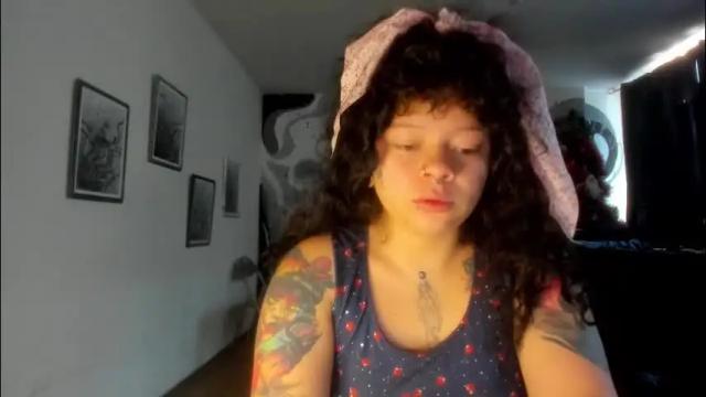 Image 6 of madam_sativa Stream on Chaturbate on 18 days ago
