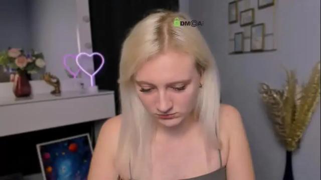 Image 2 of madam_ulis Stream on Chaturbate on 11 days ago