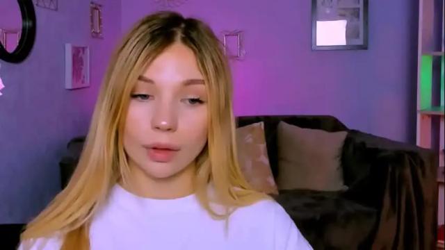 Image 4 of madam_ulis Stream on Chaturbate on 7 days ago